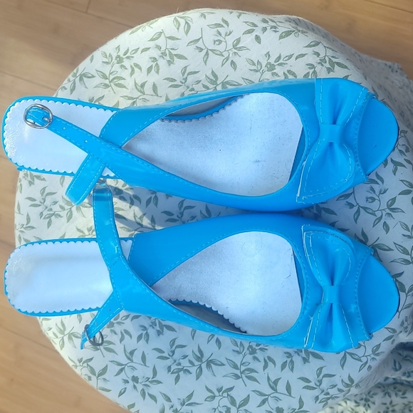 Heels size 11.5 - Picture 5 of 9